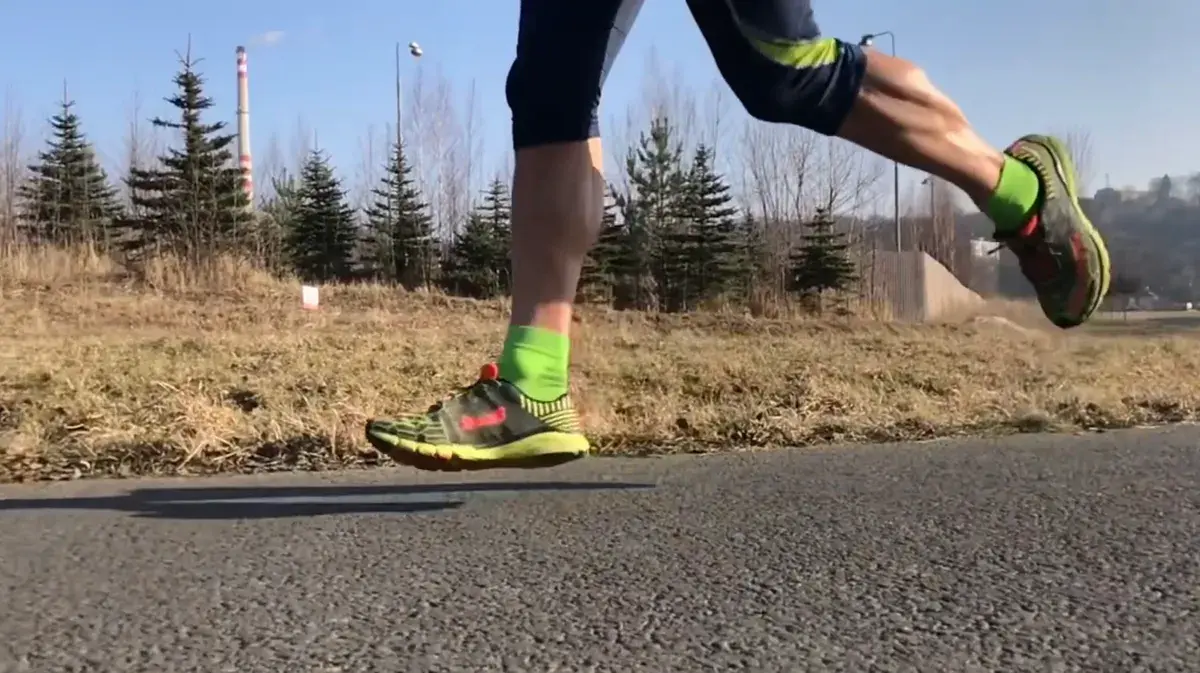 Chceš-li zrychlit, zpomal!