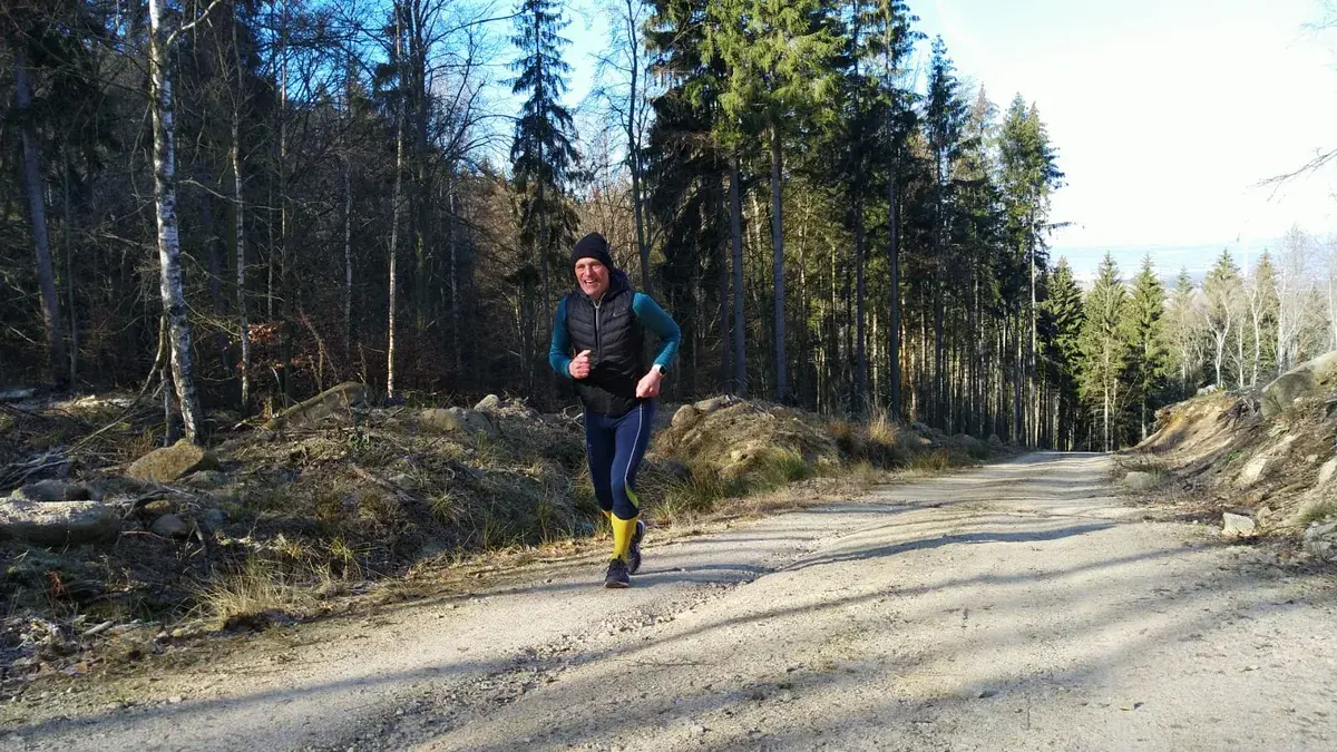 Deset tréninků, které ti pomohou doběhnout na vrchol