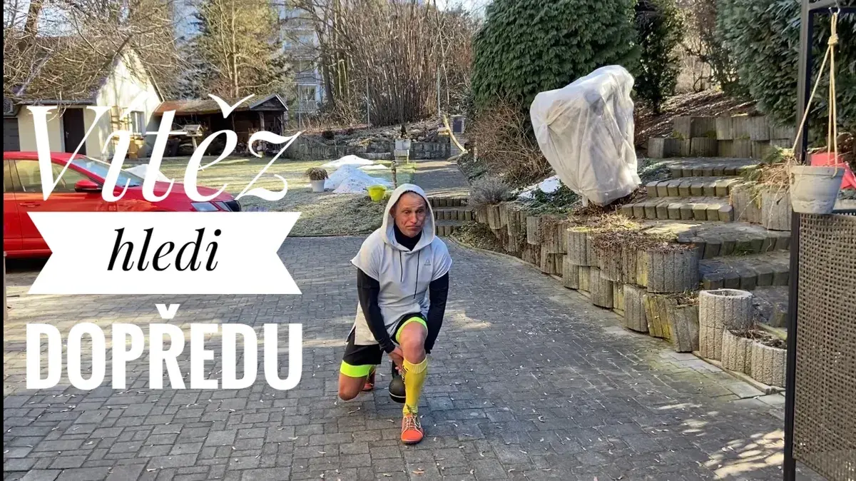 Vítěz hledí dopředu