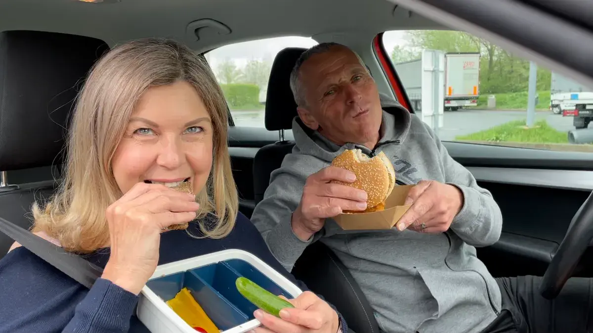 Bílkoviny, jejich vliv na výkony běžců a běžkyň