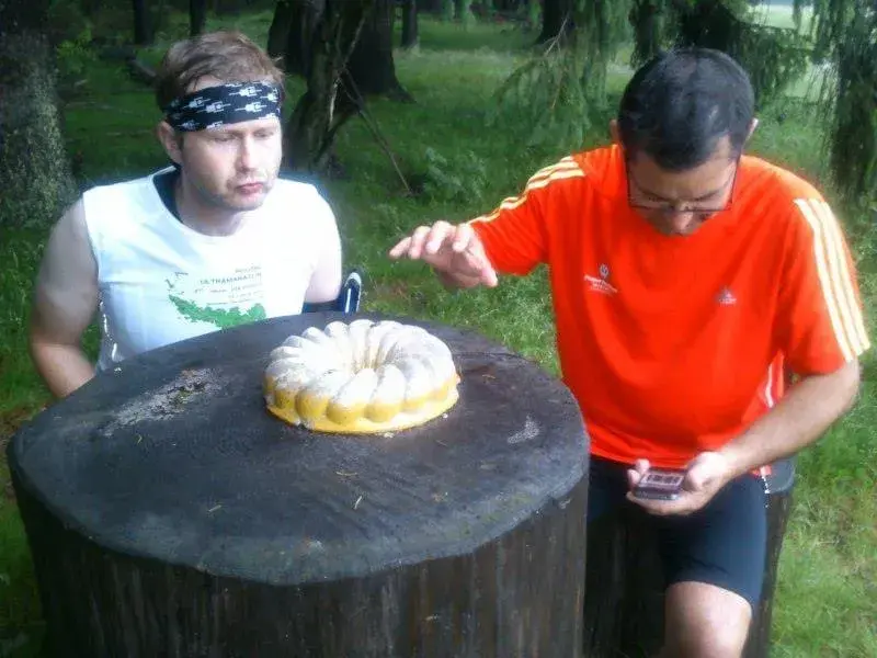 Běž a pal