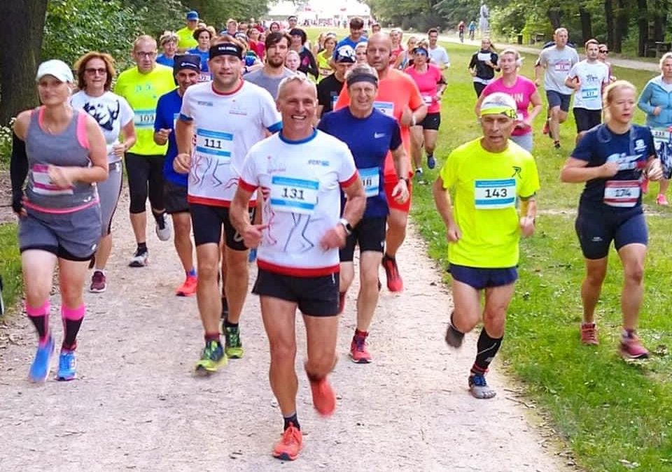 Podzimní běžecký relax je skvělé využít ke zdokonalení běžeckého stylu